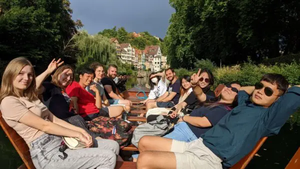 Representing the European Past in Cross-Cultural Communities