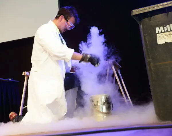 Applied Cryogenics and Superconductivity