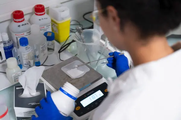 Introduction to Experimental Neuroscience