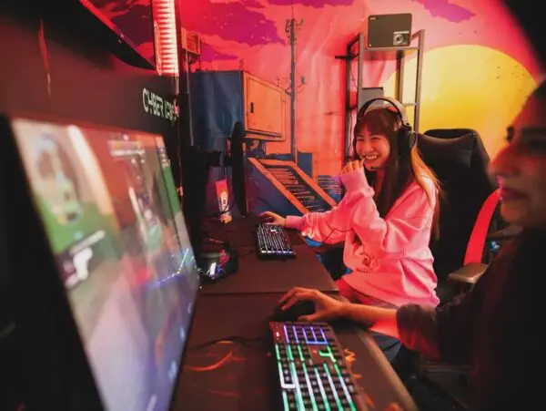 IMPACT Programmes: Leadership in Digital Sports (Esports)