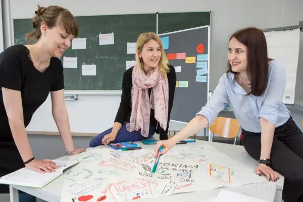 Media, Discourse and Feminism