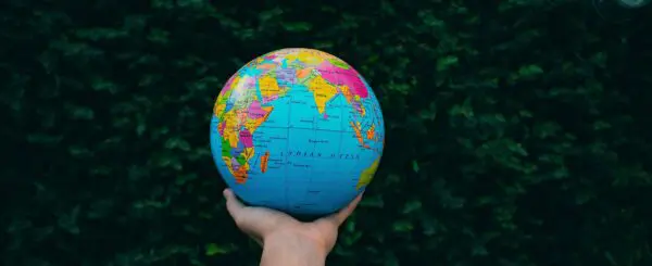 Global Entrepreneurship: Opportunities and Ethical Challenges in the Age of AI