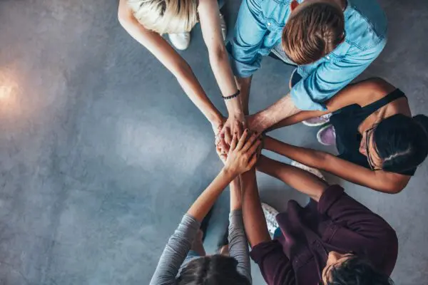 Ethics in a Global Context LSUE