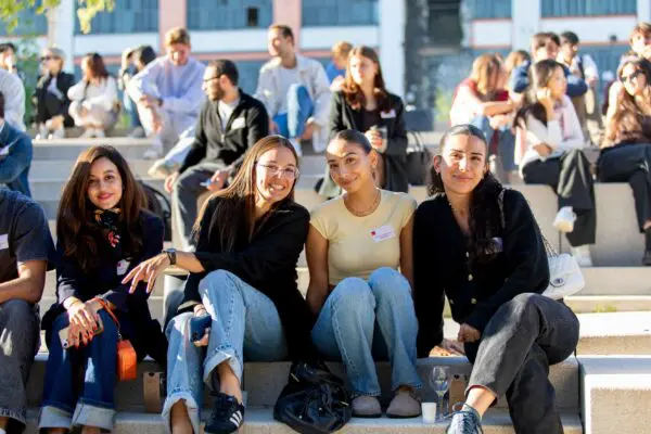 Etudiants summer school emlyon