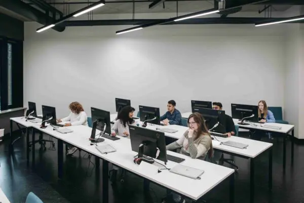 Hands-On Data Engineering