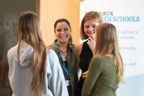 Foresight in Economics: Rethinking the Global Economy through Information, Innovation and Risk