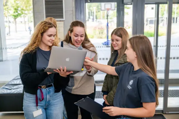 Teaching Actively in Europe: Lithuanian Education and Innovative Methods